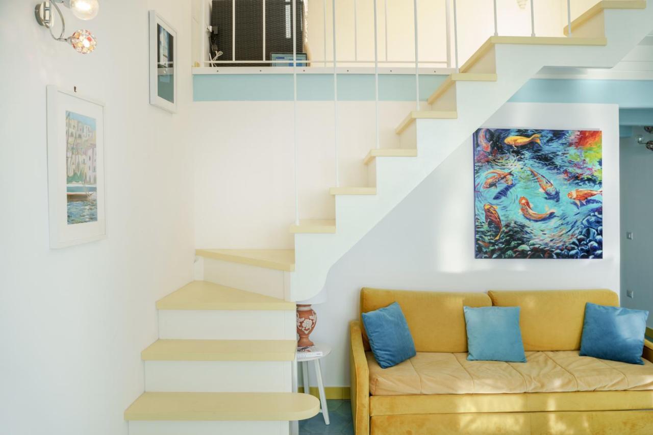 Corricella Exclusive Loft - Gioia Apartments Procida Exteriör bild